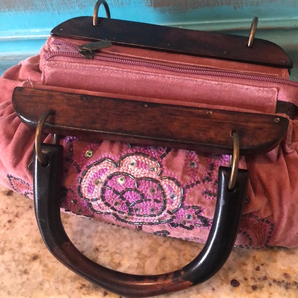 Purse - Picture 3 of 3